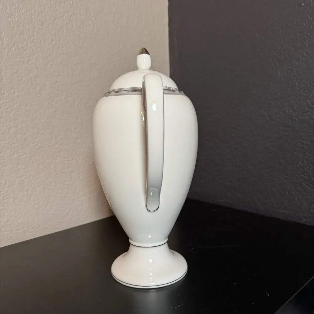 Vintage Wedgwood Coffee Pot Amherst Pattern White with Platinum Trim